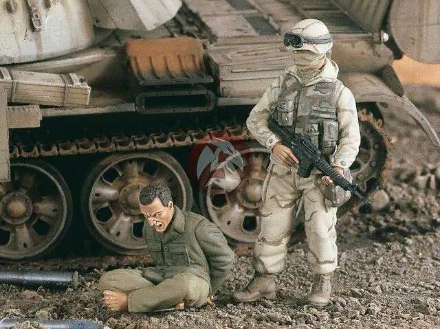 

1:35 Scale US Military Soldier And Prisoner of War Miniatures Scene Unpainted DIY Assembling Static Figure Resin Model Kits