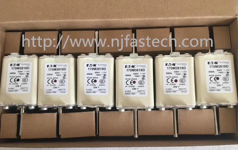 Новые оригинальные полупроводниковые предохранители 170M3819D 400A 690D hrc|Перемычки| |