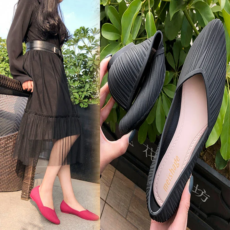 

Women Pointed Toe Jelly Shoes Female Summer Flat Sandals Comfort Waterproo Outdoor Shoes Fashion Slip On Black Cool Snadals