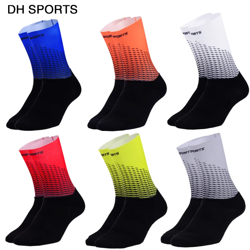 

Women And Men Bicycle Outdoor Running Compression Cycling Sports Socks New 2019 Anti-skid Summer Bicycle Sports Socks For Men