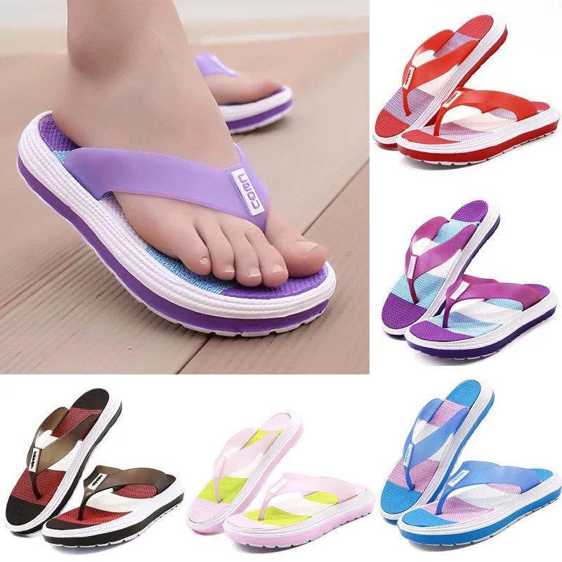 Шлепанцы женские пляжные прочные массажные сандалии на танкетке в полоску