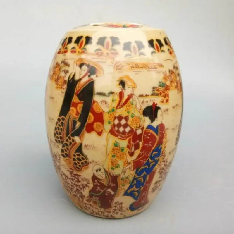 

Very Good Chinese Old Porcelain Handwork Painting Belle Pot