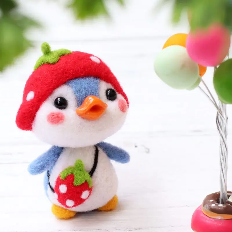 Клубника Пингвин шерсть фетр ремесло DIY незавершенный тыкать ручной работы иглы материал M68E