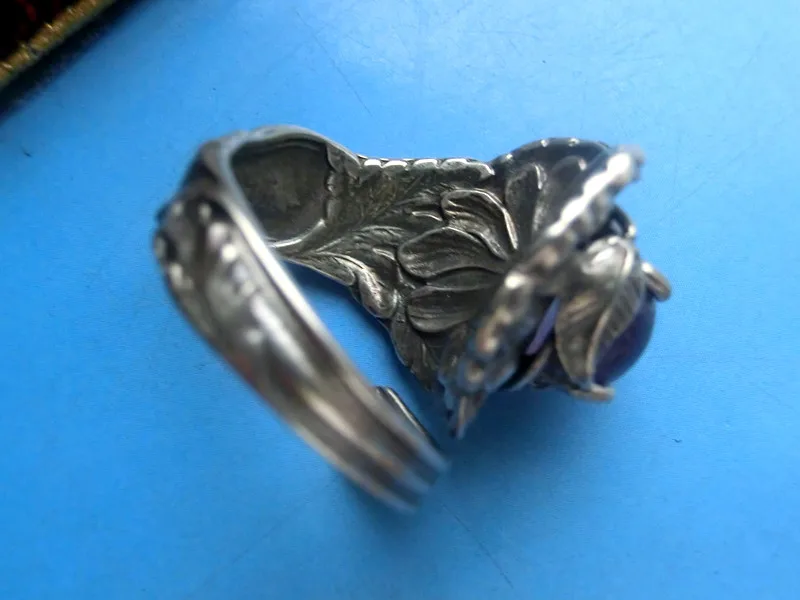 Western jewelry 】 925 sterling silver sycee leaves flowers violet gem mouth ring