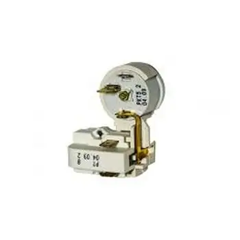 

Car protective relay PKT 064746100104