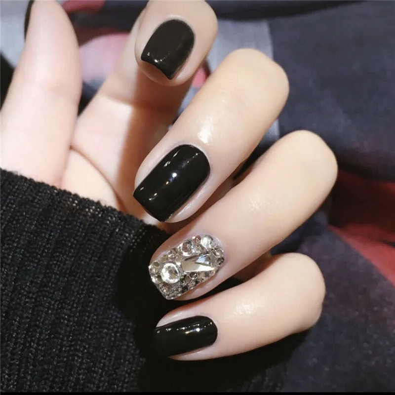 

24pcs Full Cover Glitter Black Diamond press on nails Shiny Decor Solid Color Detachable 3D Bride False Nail with Glue for girls