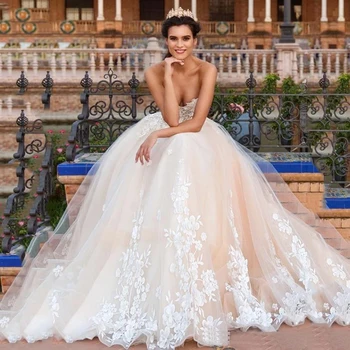 

Eightree Charming 3D-Flowers Sweetheart A-line Wedding Dress Lace Applique Lace-up Bride Gown Beach Boho Vestido de noiva