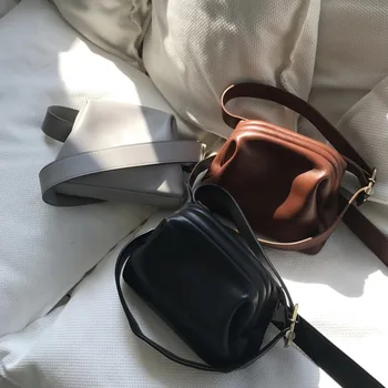 

Non-mainstream Designer Simple Single-shoulder Bag for Women Celebrity Style 2020 New Style Wide-Strap Vintage Horseshoe Bag