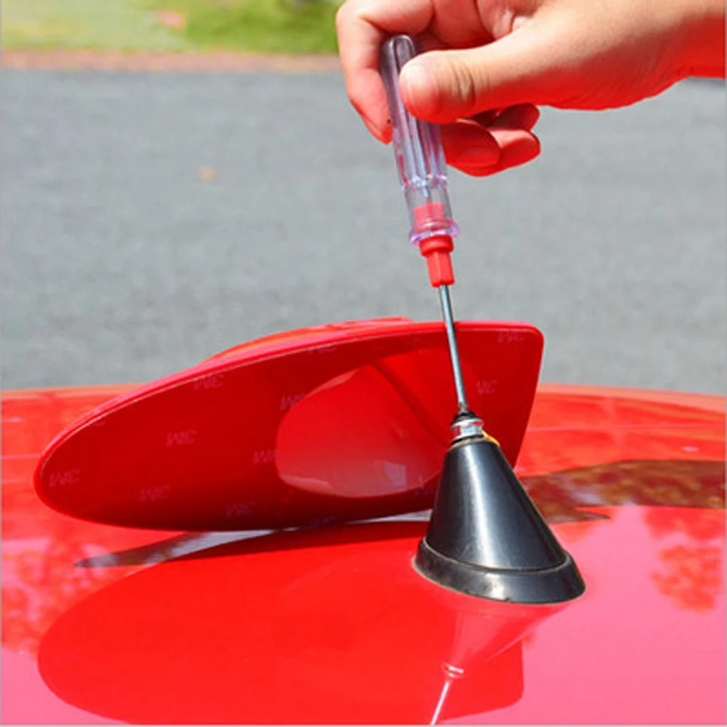 1 Piece Glossy Car Antenna Shark Fin Aerial Radio Signal Universal for Auto SUV Truck Van with 1 Piece Double-sided tape