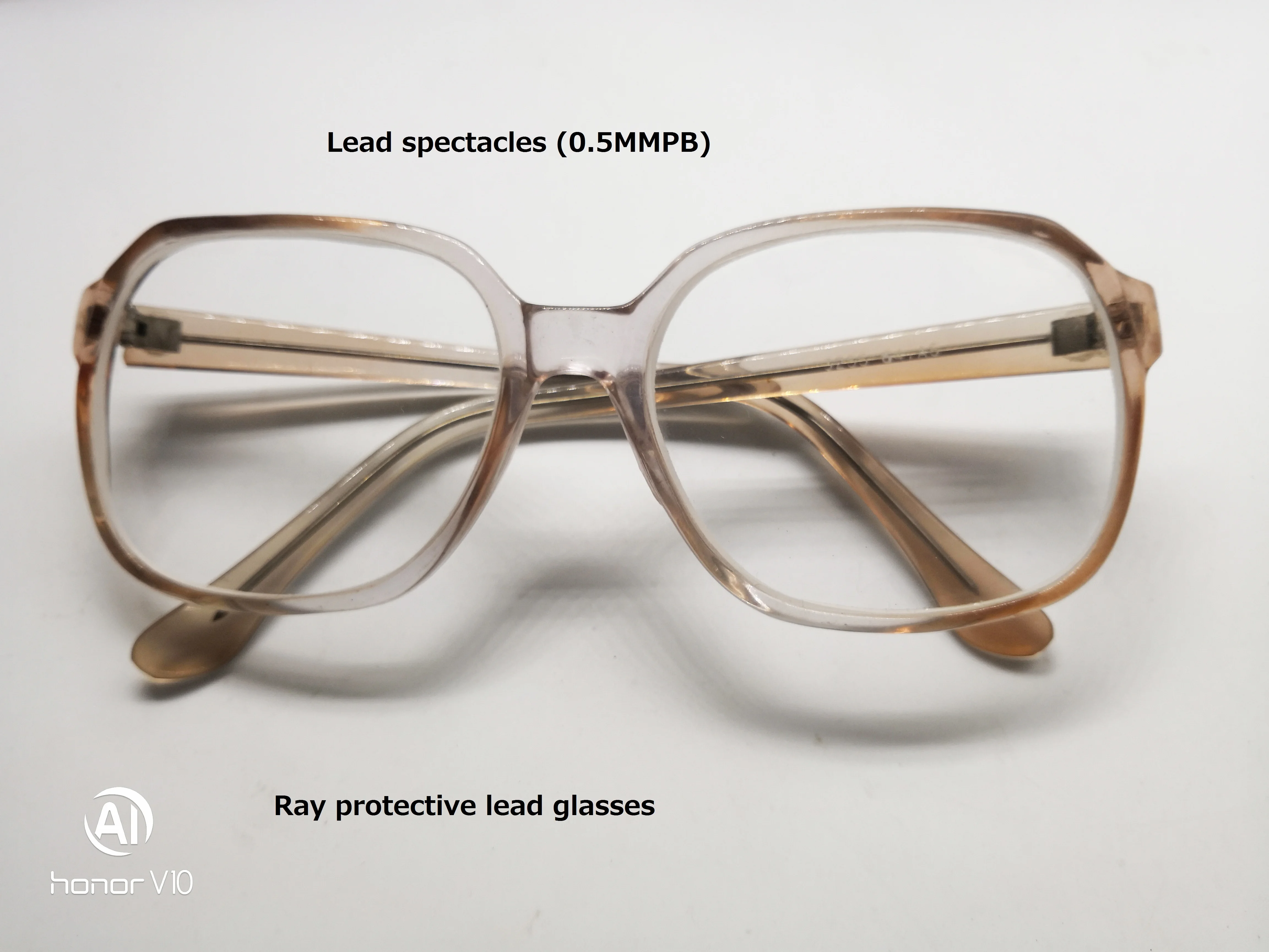 

Genuine Medical X-ray & gamma ray protective lead spectacles, 0.5mmpb,myopia lens available.light gray frame,pass CE,FDA,ISO etc