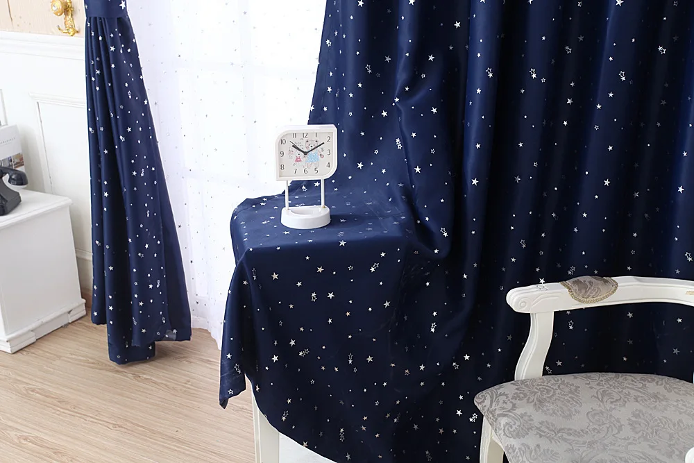 1095943179_1042572061