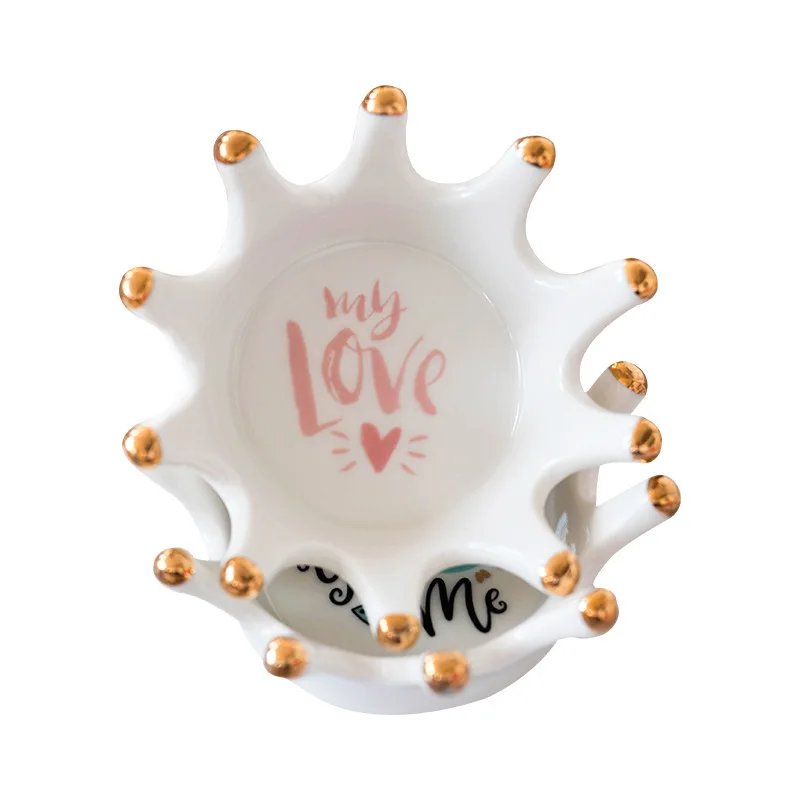 

Nordic Home Decoration Accessories for Bedroom Ceramic Crown Molding Ashtray Jewelry Storage Tray Friend Gift Artesanato Cadeau