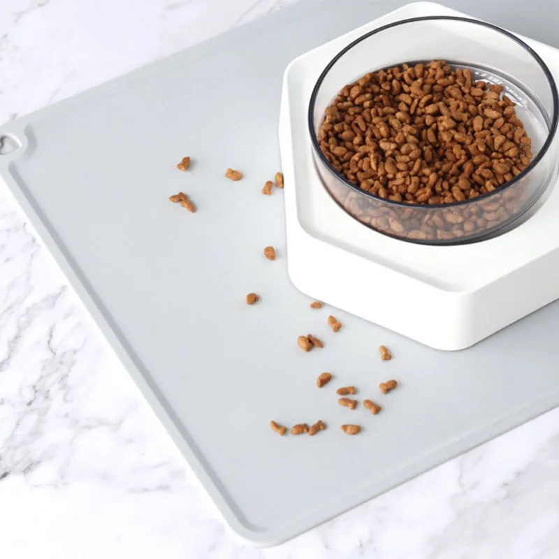 Protable Pet Silicone Non-slip Food Mat Dog Reusable Waterproof Food Tray Pet Anti-leak Placemat