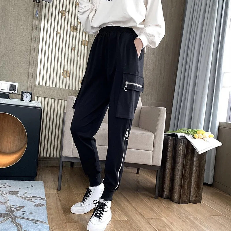 

Streetwear Ladies Korean Style Black Cargo Pants Women Plus Size Zipper Gothic Pants Ropa De Mujer Pantalones Spodnie Damskie