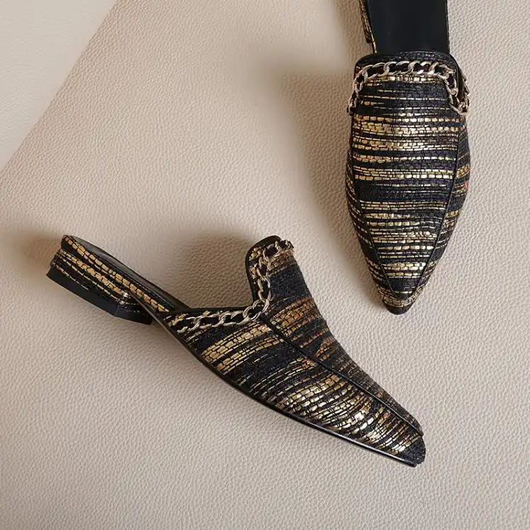 casual mules