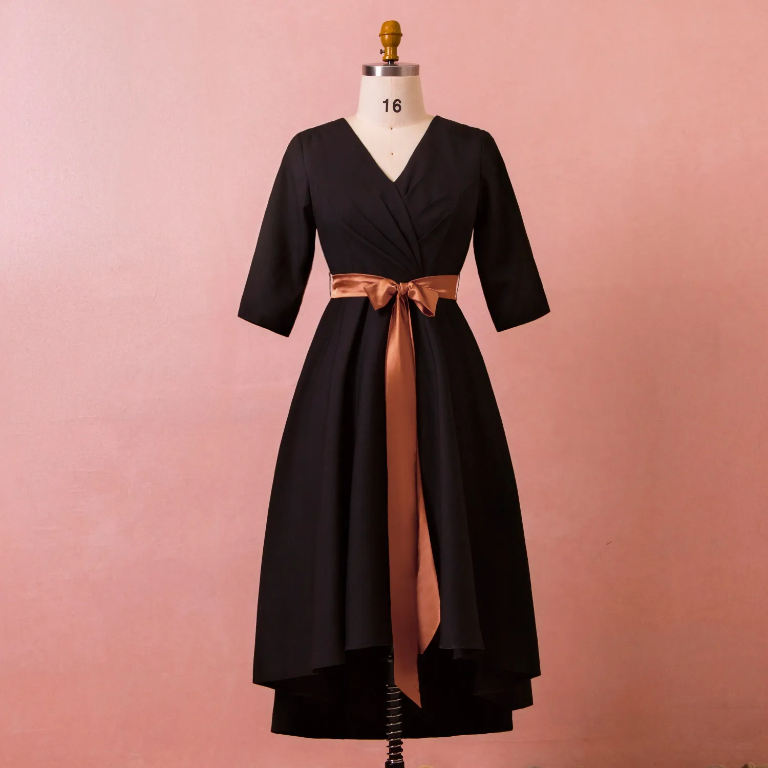 A-Line V-Neck Асимметричные шифоновые платья с поясом/лентами Cocktial |