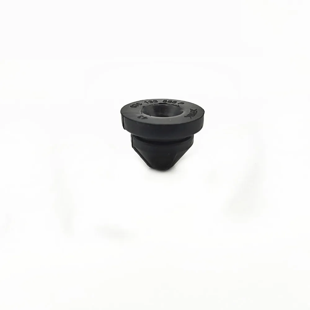 Rubber Pier Of Air Filter Shell er Block For Golf 6 MK6 Passat CC Jette Golf 7 Polo EA211 1.4T 07C 133 588P 07C133588P