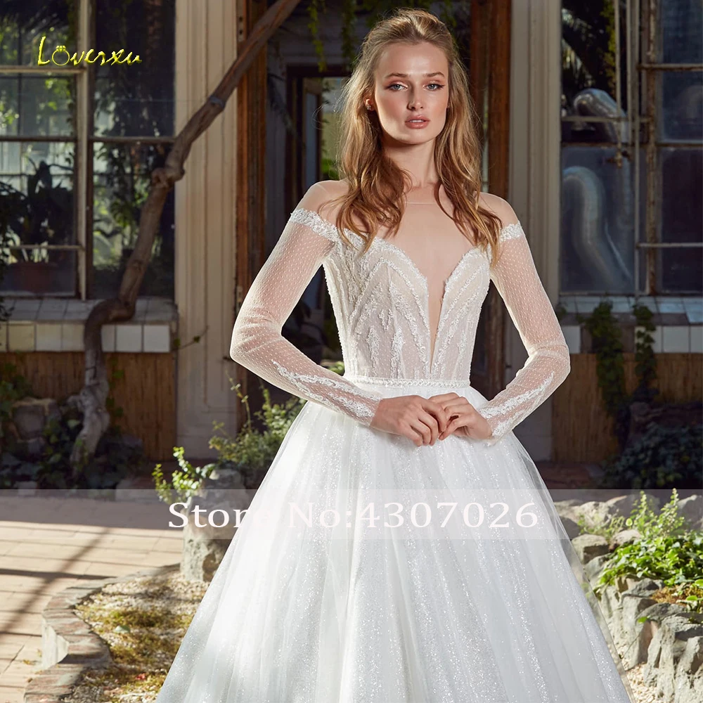 Loverxu Scoop Ball Gown Glitter Wedding Dresses Appliques Lace Long Sleeve Button Bride Dress Court Train Bridal Gowns Plus Size