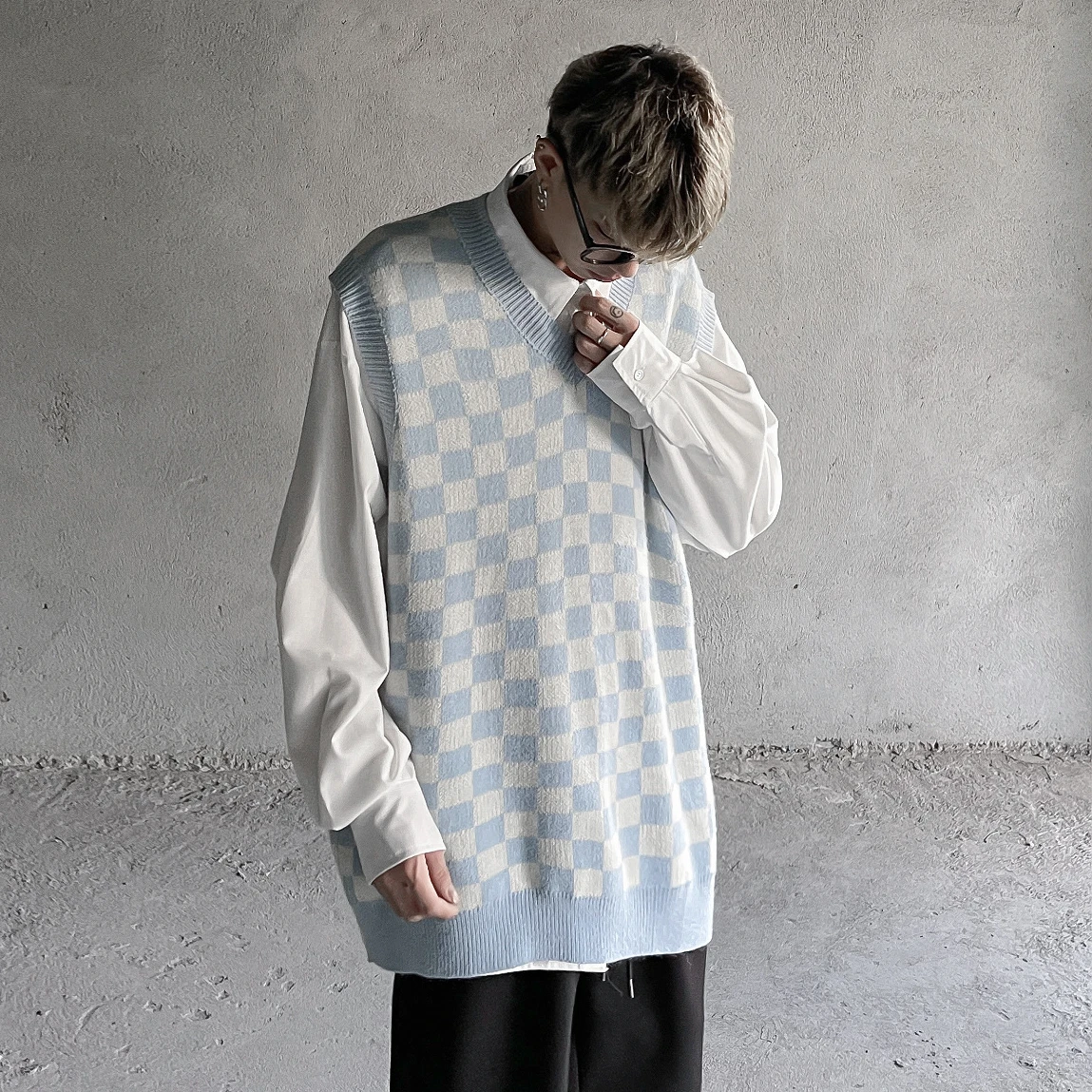 Louis Vuitton Damier Knit Plaid Print Pullover - Grey Sweaters