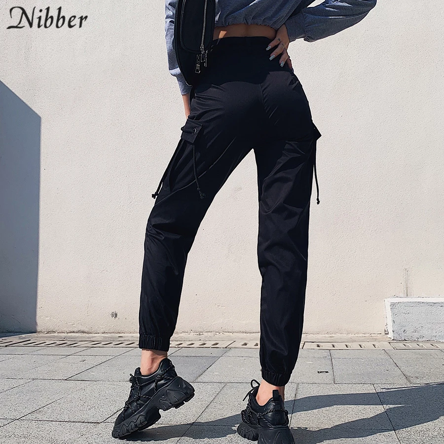 NIBBER/модные Светоотражающие брюки-карго с буквенным принтом для женщин; коллекция года; сезон осень; повседневные брюки для бега с карманами; одежда для активного отдыха; mujer