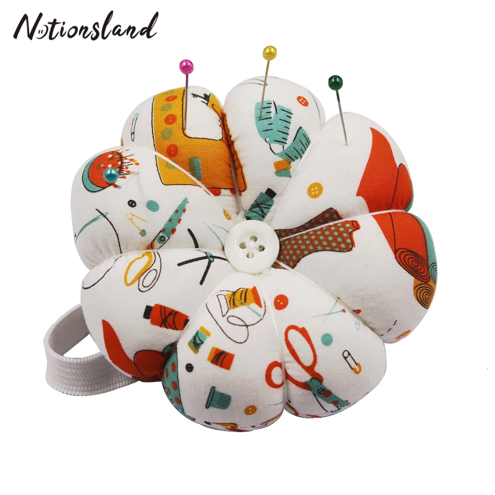 

1pc Pumpkin Shape Pin Cushion with Button Wrist Strap Portable Sewing Anti Falling Pincushions Holder Patchwork Sewing Supplies