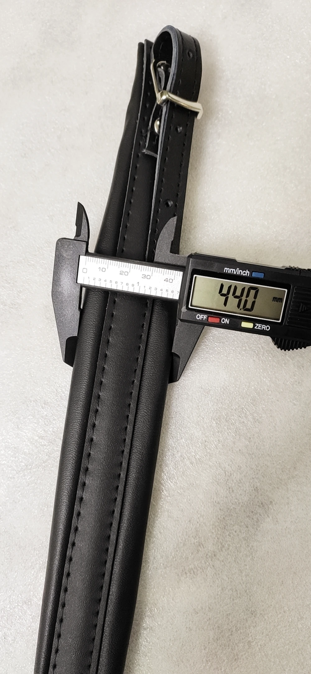 Description Picture 2 of item16~120 Bass Accordions Adjustable Soft Synthetic Leather Accordion Shoulder Straps Belt 76-113CM Adjustable Length