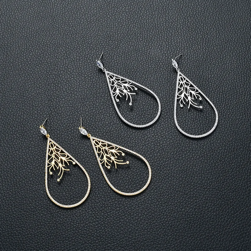 

Europe And America Cool Simple Glorious Earrings Elegant Long Double Drop-Shaped Super Shiny Ear Stud Bohemian Ear Rings Women's