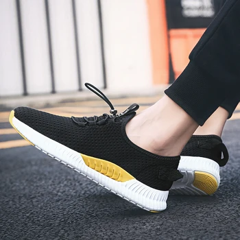 

New casual Men Vulcanized Shoes Sneakers Men's Fashion Casual Lace-Up Colorful Canvas Sport Graffiti board Shoes