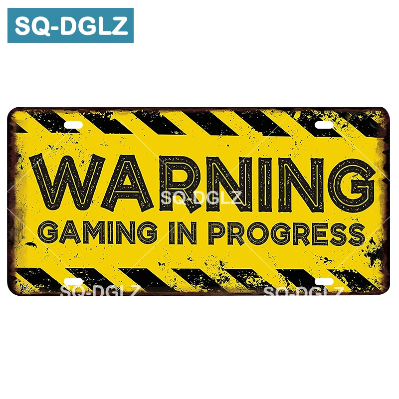 

[SQ-DGLZ] WARNING GAMING IN PROGRESS License Plaque Car Metal Sign Vintage Tin Sign Plate Pub Bar Decor Art Poster Borden