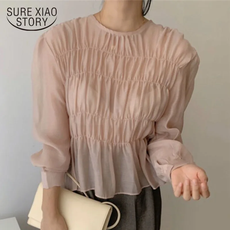 Блузка с круглым вырезом и длинными рукавами-фонариками однотонная