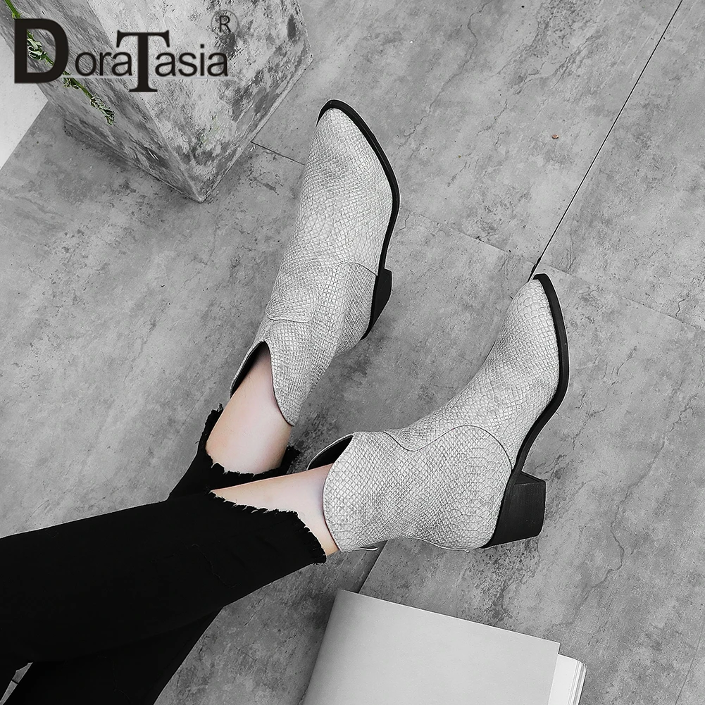 

DORATASIA New Fashion Fretwork Western Booties Ladies Large Size 32-43 Zip Ankle Boots Women Winter Chunky Heels Shoes Woman