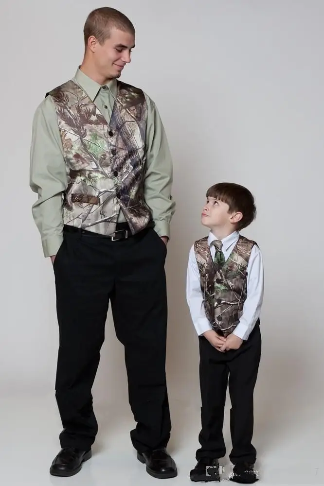 Hot Realtree Camo Mens Vest with Four Buttons Tuxedo Vests for Men Suit Camouflage Mens Wedding Vest for Groom Groomsmen