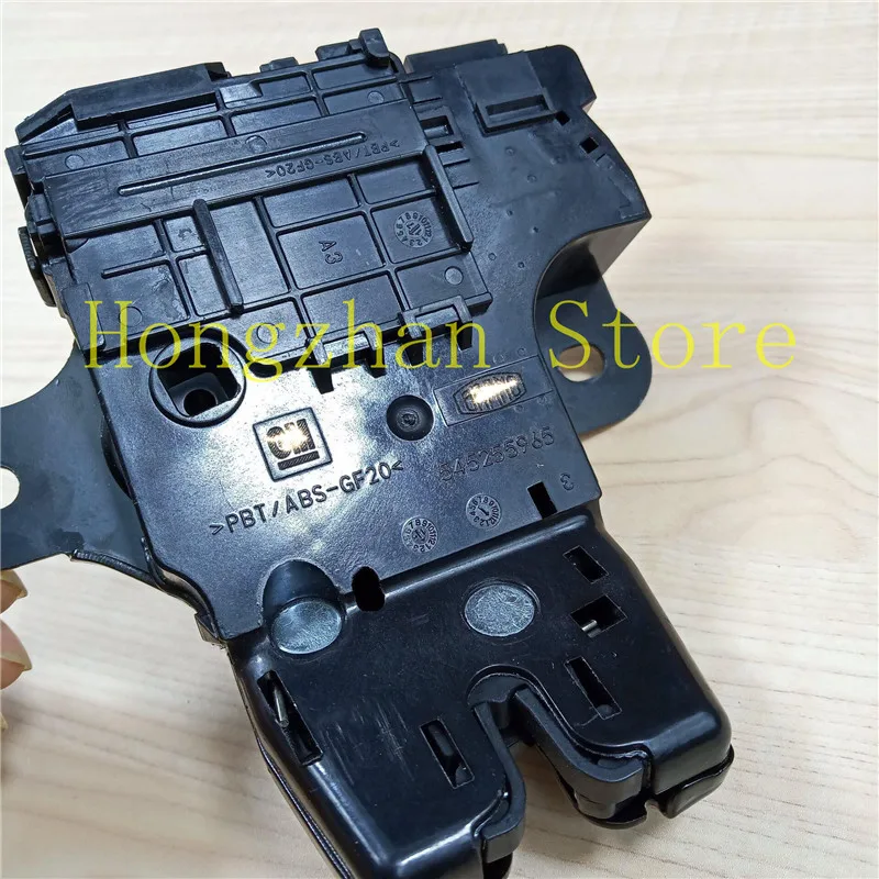 科鲁兹后备箱锁块