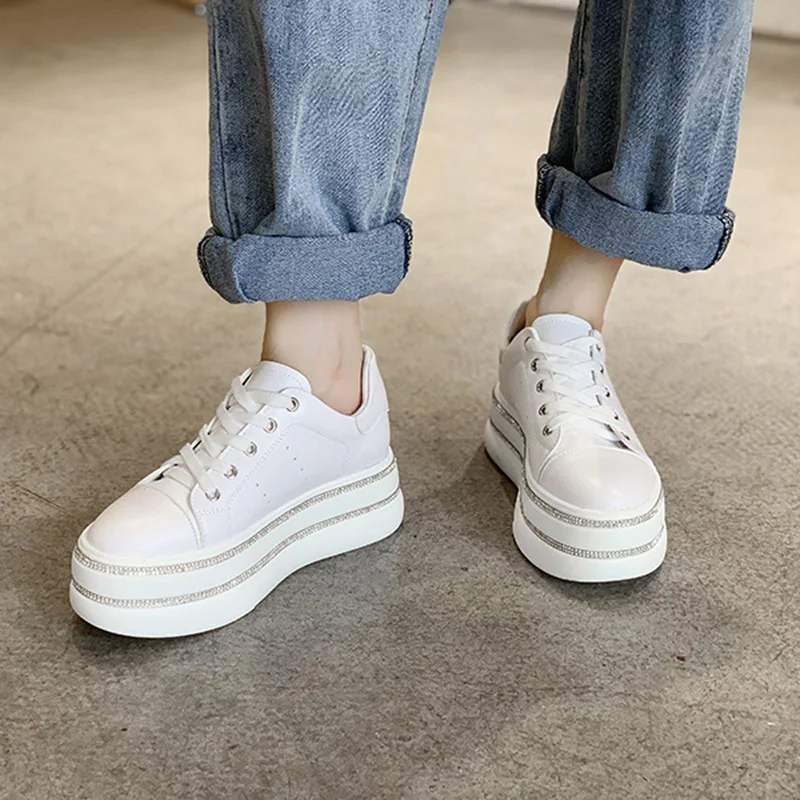 

All-Match Nurse Shoes Autumn Clogs Platform 2019 Fashion Women's Round Toe Flats Casual Female Sneakers Mixed Colors Nursing
