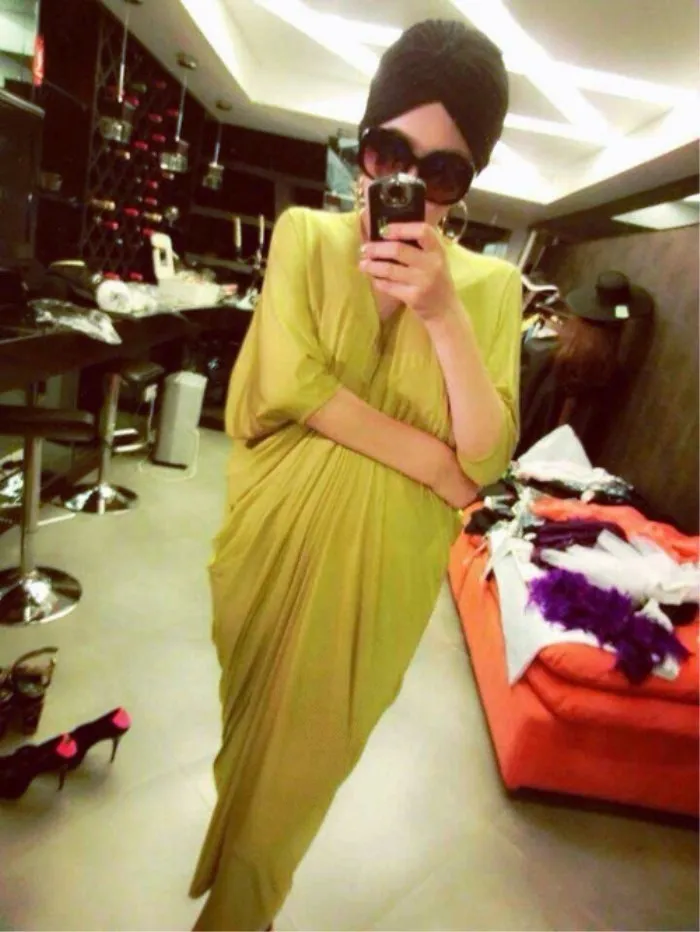 Fashion Tide New Pattern New Pattern V-neck Three Quarter Batwing Sleeve Ankle-length Fold Lady Fashion Oversize Dress BA771 - Цвет: yellow dress