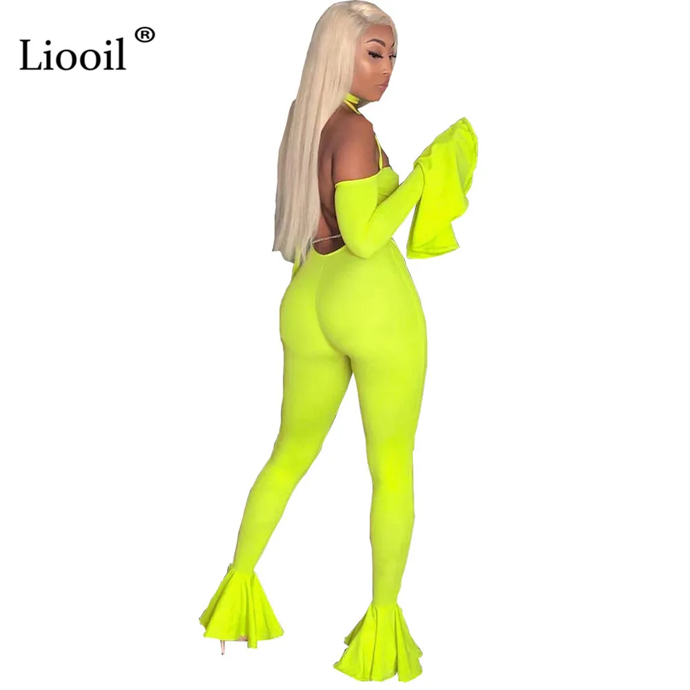 Ceny Liooil Sexy ubranka jednoczęściowe Backless Tight Bell Bottom kombinezony 2020 Flare rękaw bez ramiączek Bodycon do klubu na imprezę kobiety kombinezon
