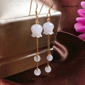 

LETSFUN 18k Real Gold with Certificate Chinese White Jade Bell Flower Earrings White and Gold Party Goods