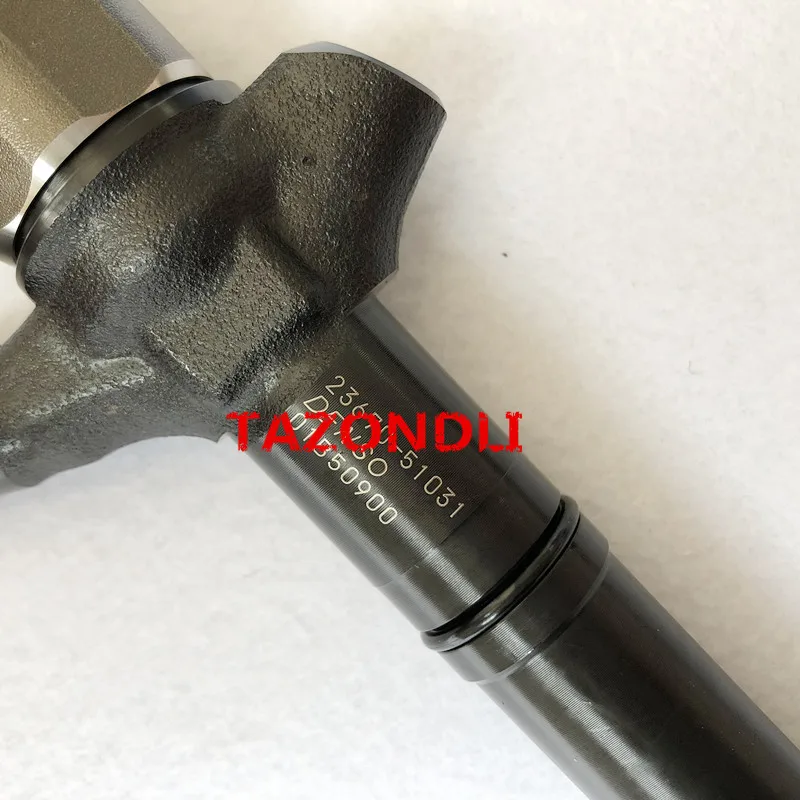 На подлинный и инжектор Common Rail 095000-9780 для 23670-51031/23670-51030/23670-51031/23670-51030