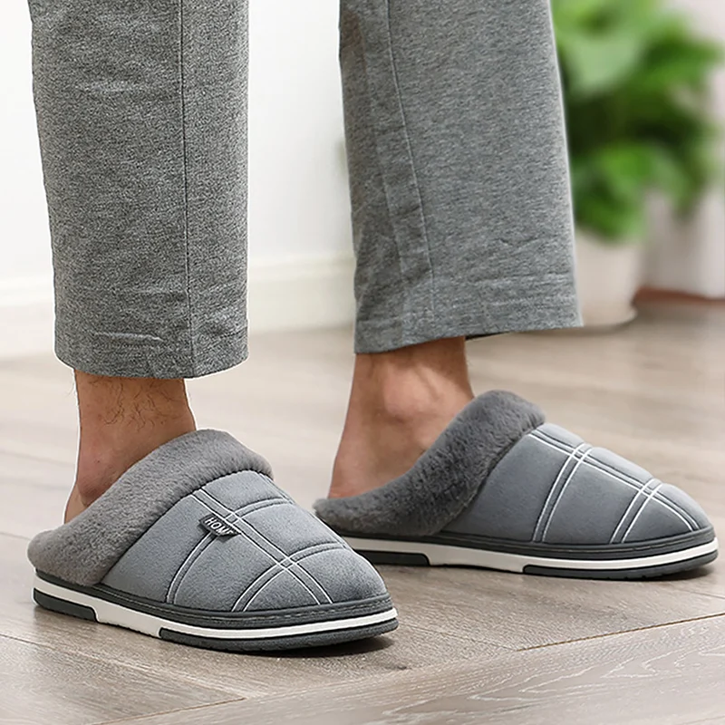 Plus size Men slippers Winter with fur slippers Indoor Lattice home Antiskid Suede Male slipper Plush Cofy House slippers 2021