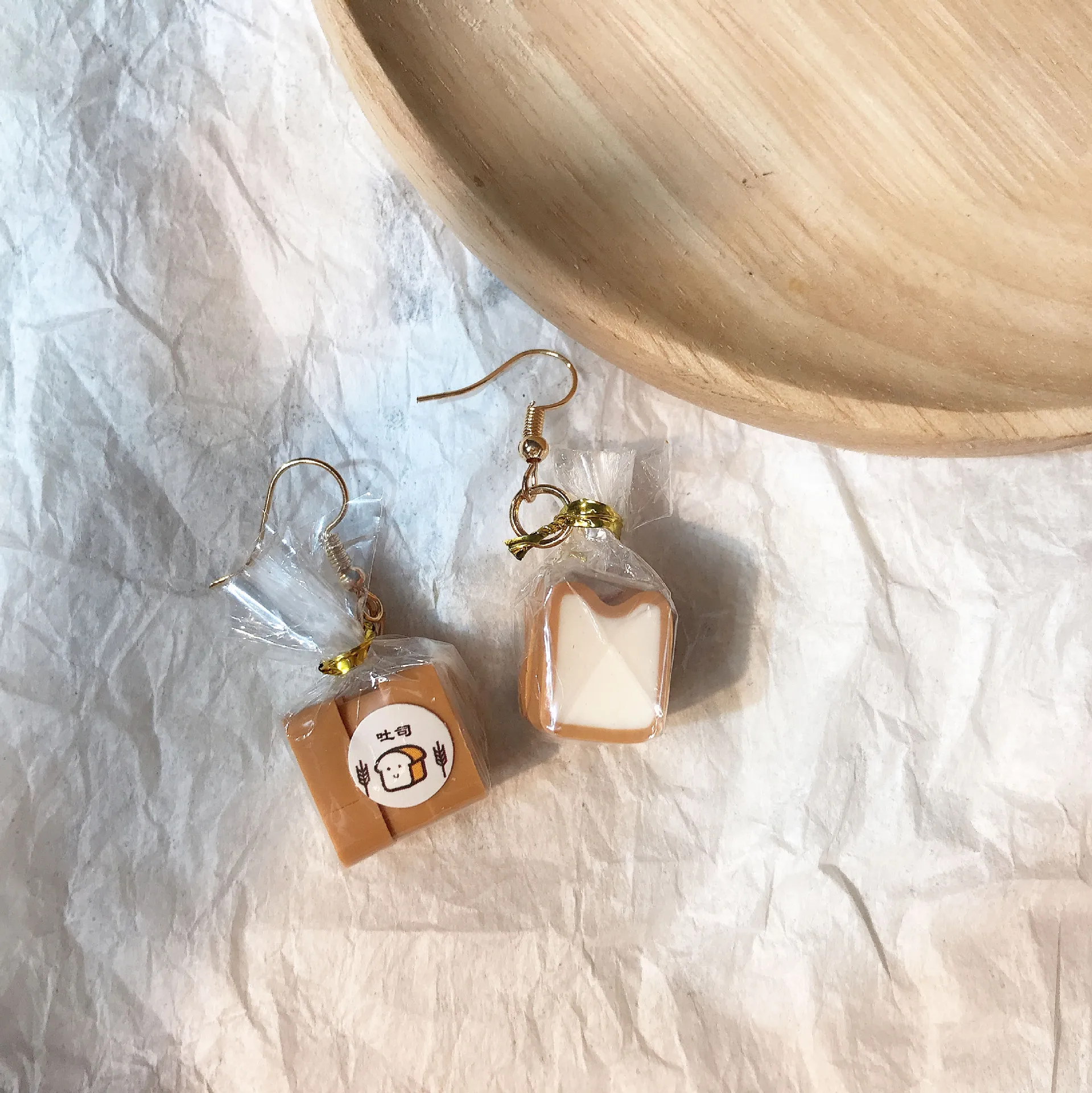 Linmouge Funny Lovely Simulation Bread Drop Earrings For Women Creative Mini Packaged Square Toast Fashion Dangle Jewelry  EF145