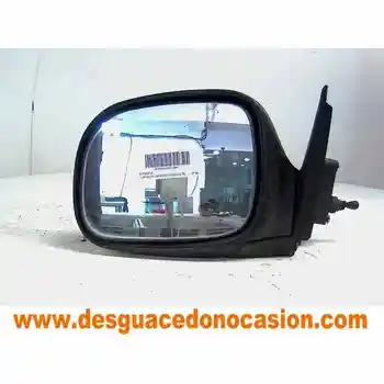 

LEFT REARVIEW CHRYSLER VOYAGER (GS)