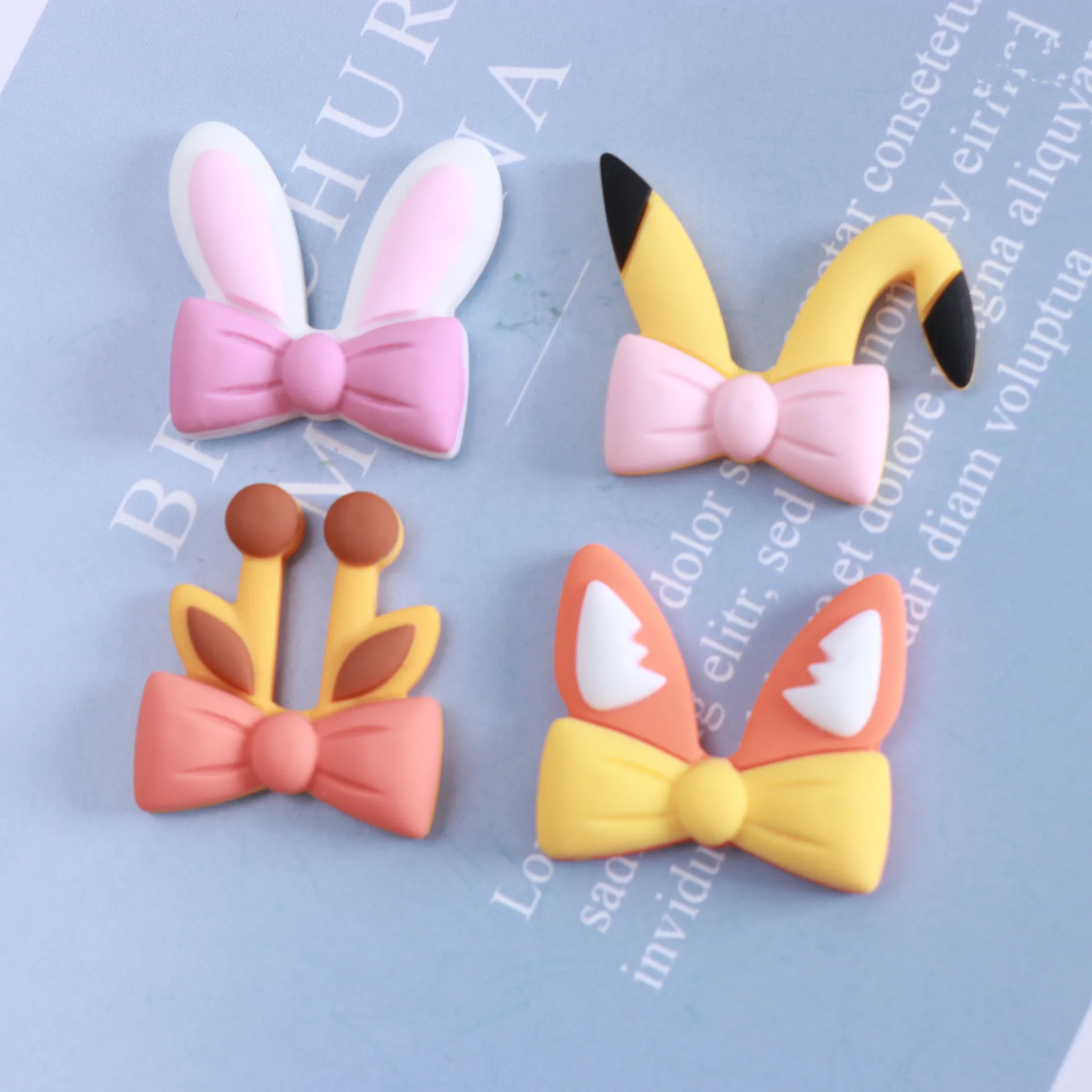 

10Pcs Cartoon Ear Flat Back Planar Resin Patch Girl DIY Garment Hairpin Jewelry Crafts Accessories Phone Arts Applique Ornament