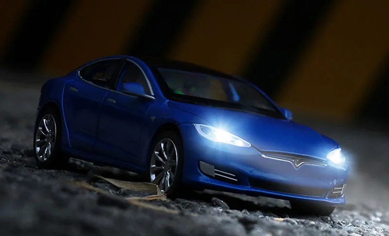 Модель седана Tesla модель S P100D из металлического сплава игрушечного автомобиля с 6