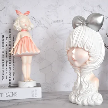 

Angel Cute Girl Ornaments Home Desktop Resin Decoration Minimalist Cute Kissing and Lucky Best Gift