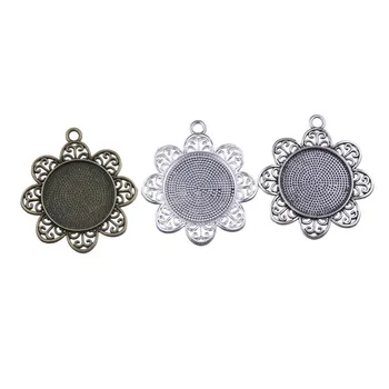 

10 Per Pack Jewelry Making Zinc Alloy DIY Pendant Round Lace Gem Bottom Flower Shape Necklace Pendant Jewelry Accessories