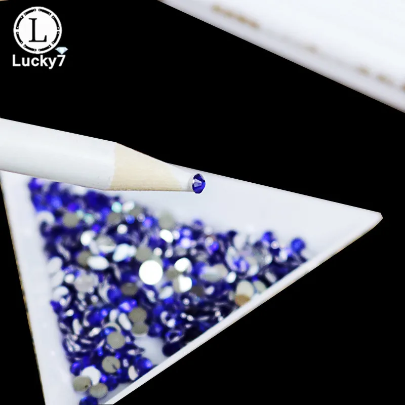 

Plastic Triangle Point Drill Disc & Pen Storage Tray Dotting Pencils Point Drill Pen For Nail Art Rhinestones Gems Pick Up Tool