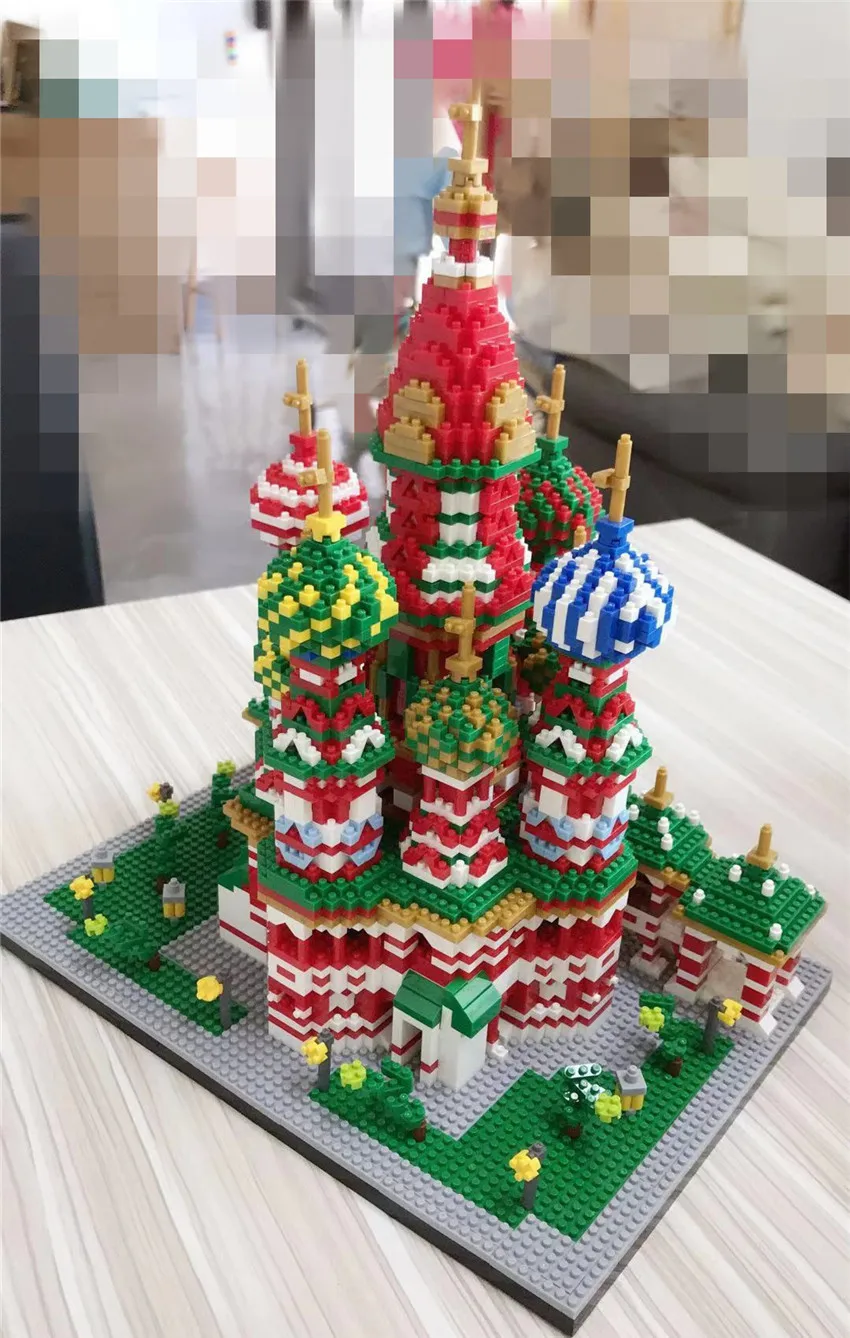 12075372505_2025809176