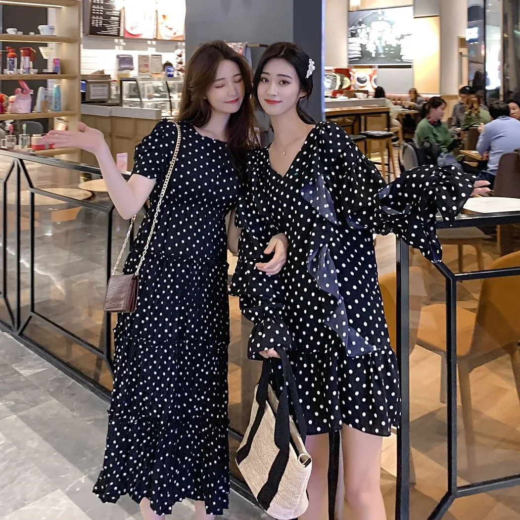 

Photo Shoot CHIC Retro Ol Chiffon Black Polkadot Flounced Crew Neck Lantern Sleeve Waist Hugging Big Hemline Best Friend Dress