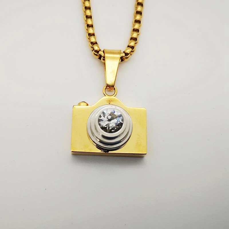 Stainless Steel Creative Men Camera Pendant Necklace Cubic Zirconia Stones Camera Popcorn Chain Necklace Fashion Jewelry Women