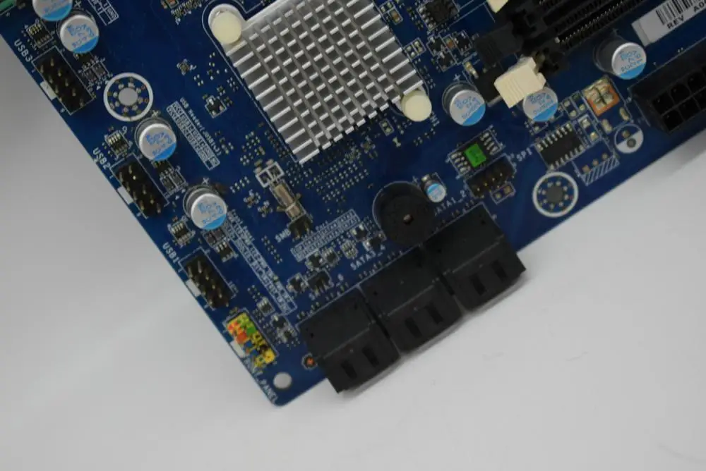 Для DELL RV30W Alienware AURORA R2 DP/N: 0RV30W 1156-pin MATX DDR3 оригинальная подержанная материнская плата